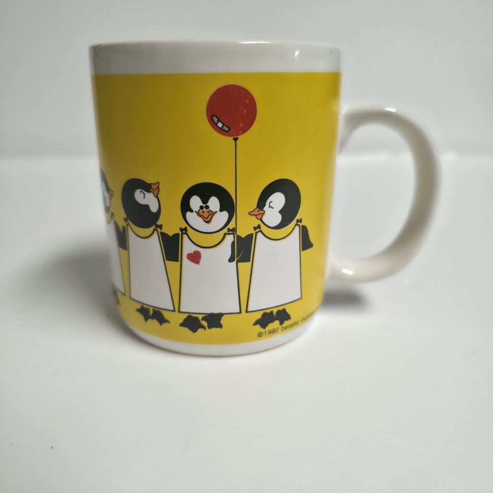 VTG 1989 Betallic Penguin Coffee Mug Yellow Cartoon Red Heart Balloon Ceramic